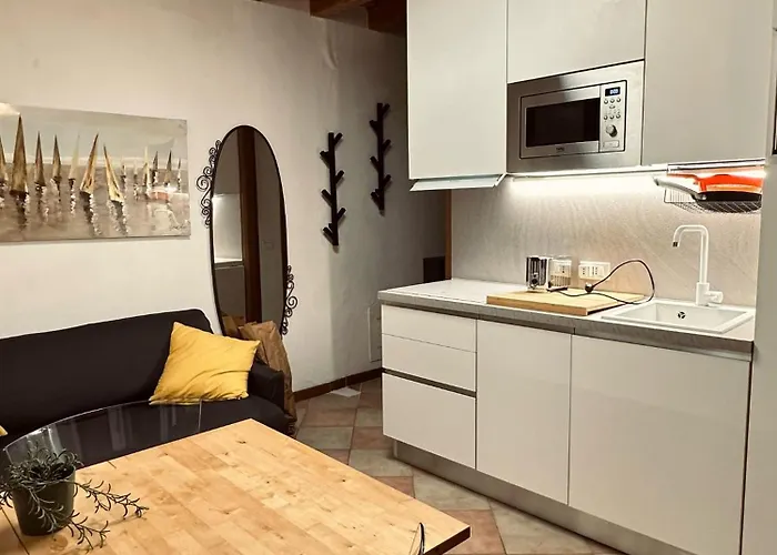 Accogliente In Centro Brescia