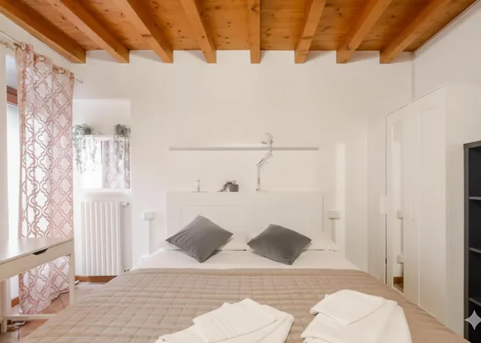 Apartment La Tua Dimora Nel Cuore Di Brescia